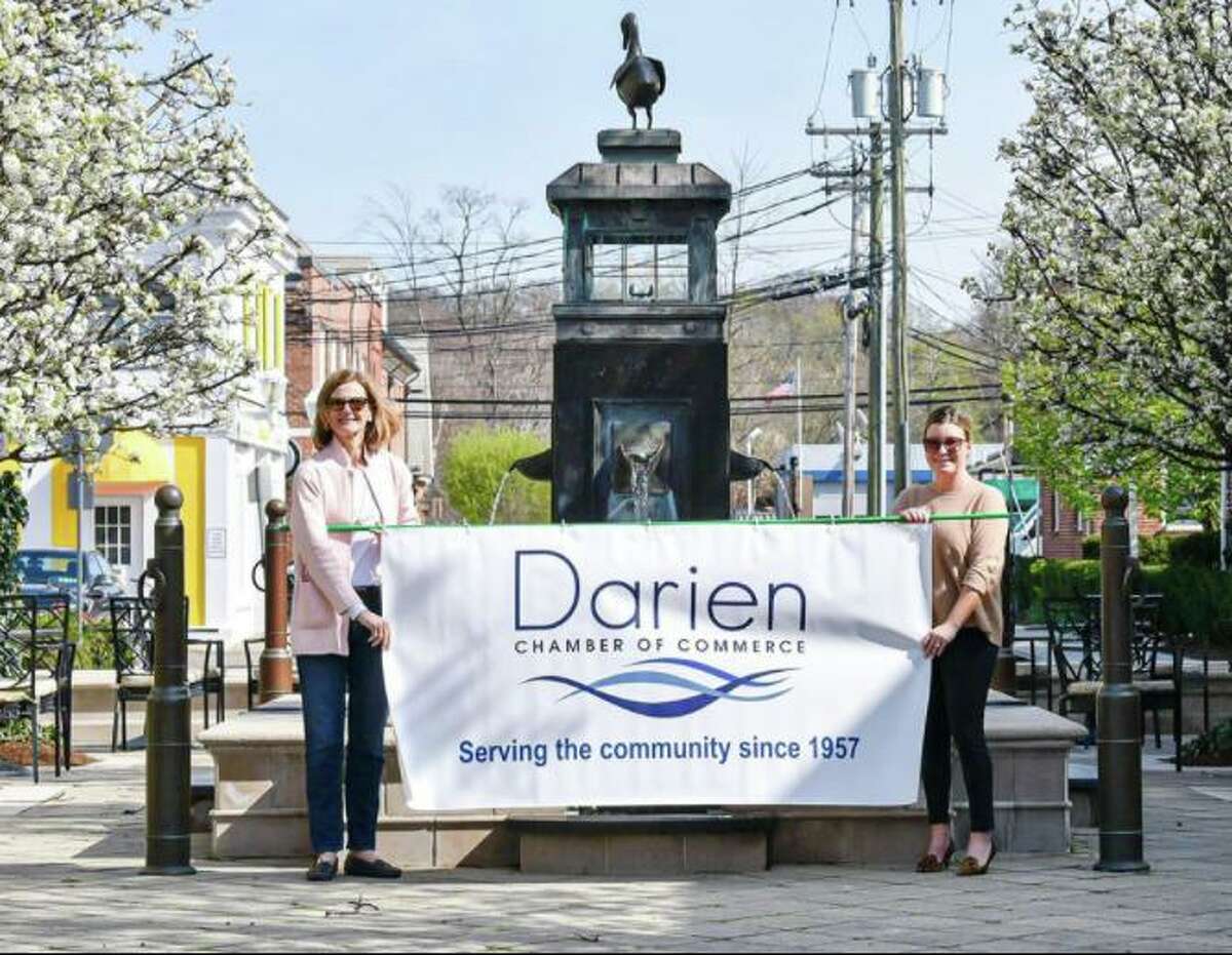 Summer Sales Days are coming to Darien in August. The event is organized by the Darien Chamber of Commerce.