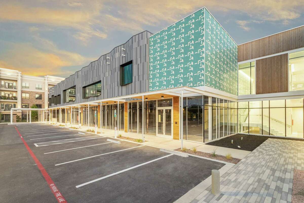 Southside Commons redevelopment first tenant