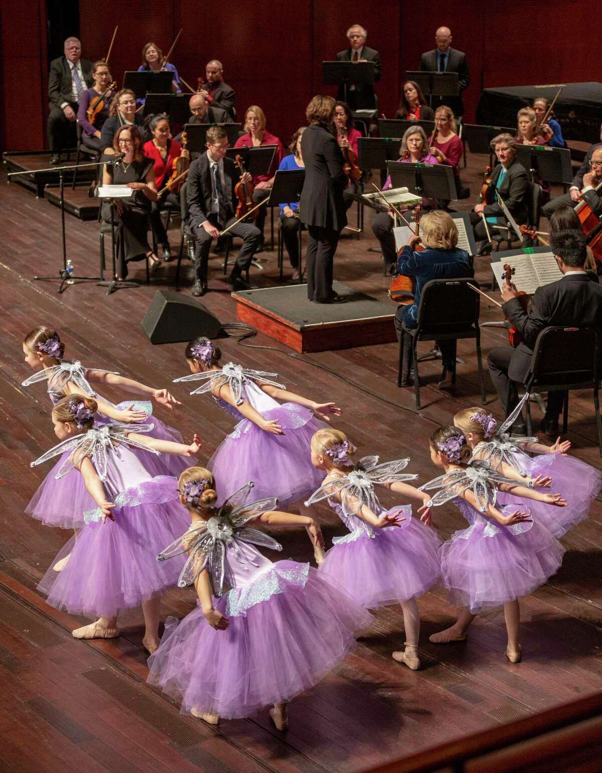 The San Antonio Symphony teamed up with the Children’s Ballet of San Antonio and other arts organizations to present an adaptation of “A Midsummer Night’s Dream” for school groups in December. The performance was part of QWILL, a language arts and writing program.
