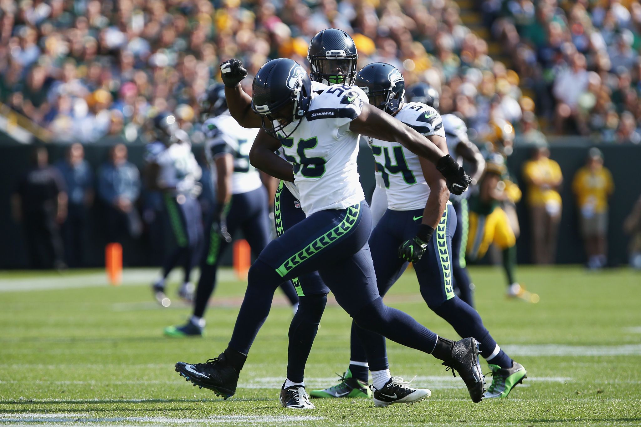 Coming off best season, Seahawks' Avril to face former team – The Oakland  Press