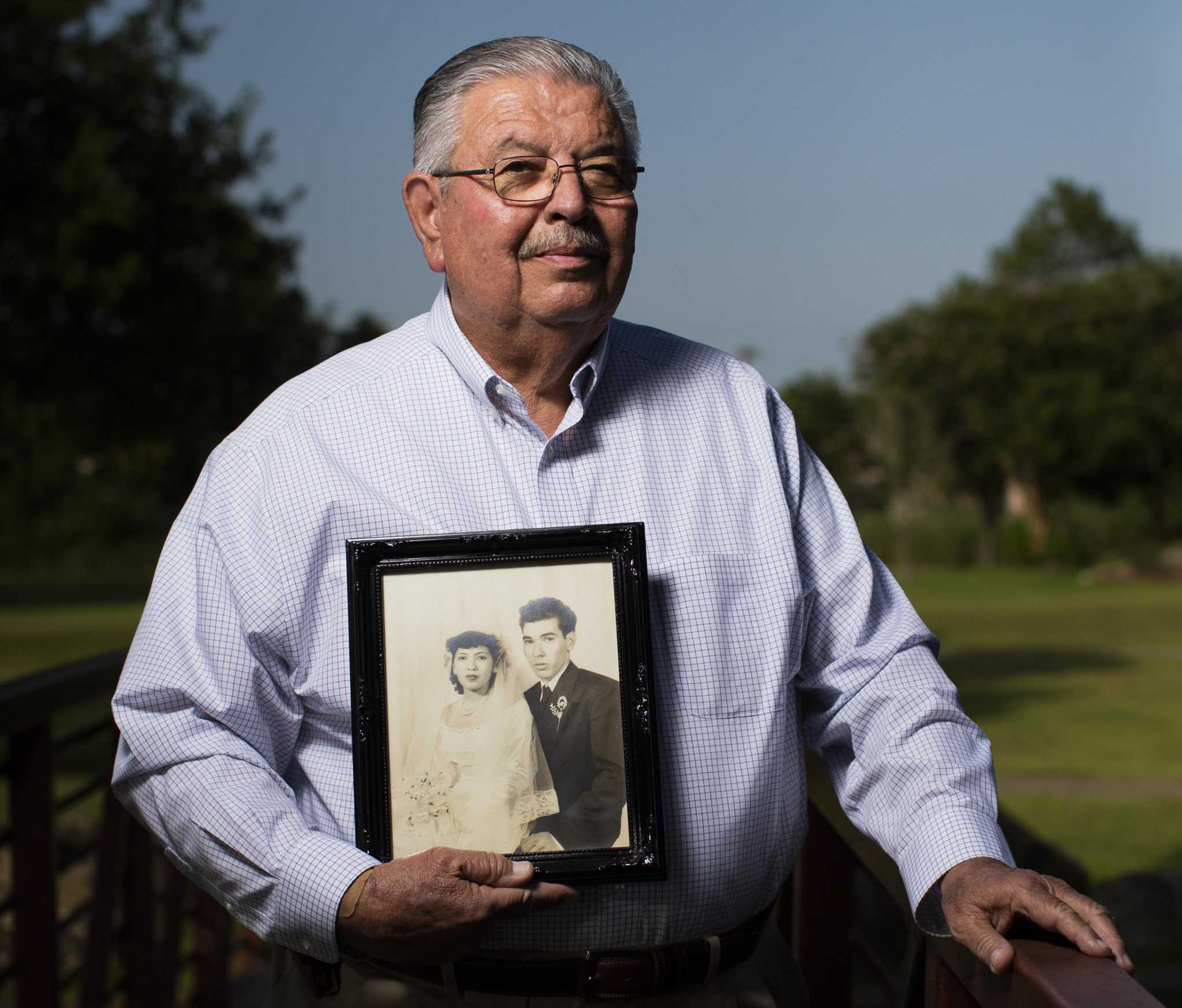 Coronavirus Claims Mother Father And Brother In Fort Bend Family