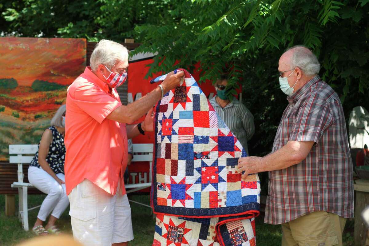 Onekama man awarded quilt in honor of 27 years service
