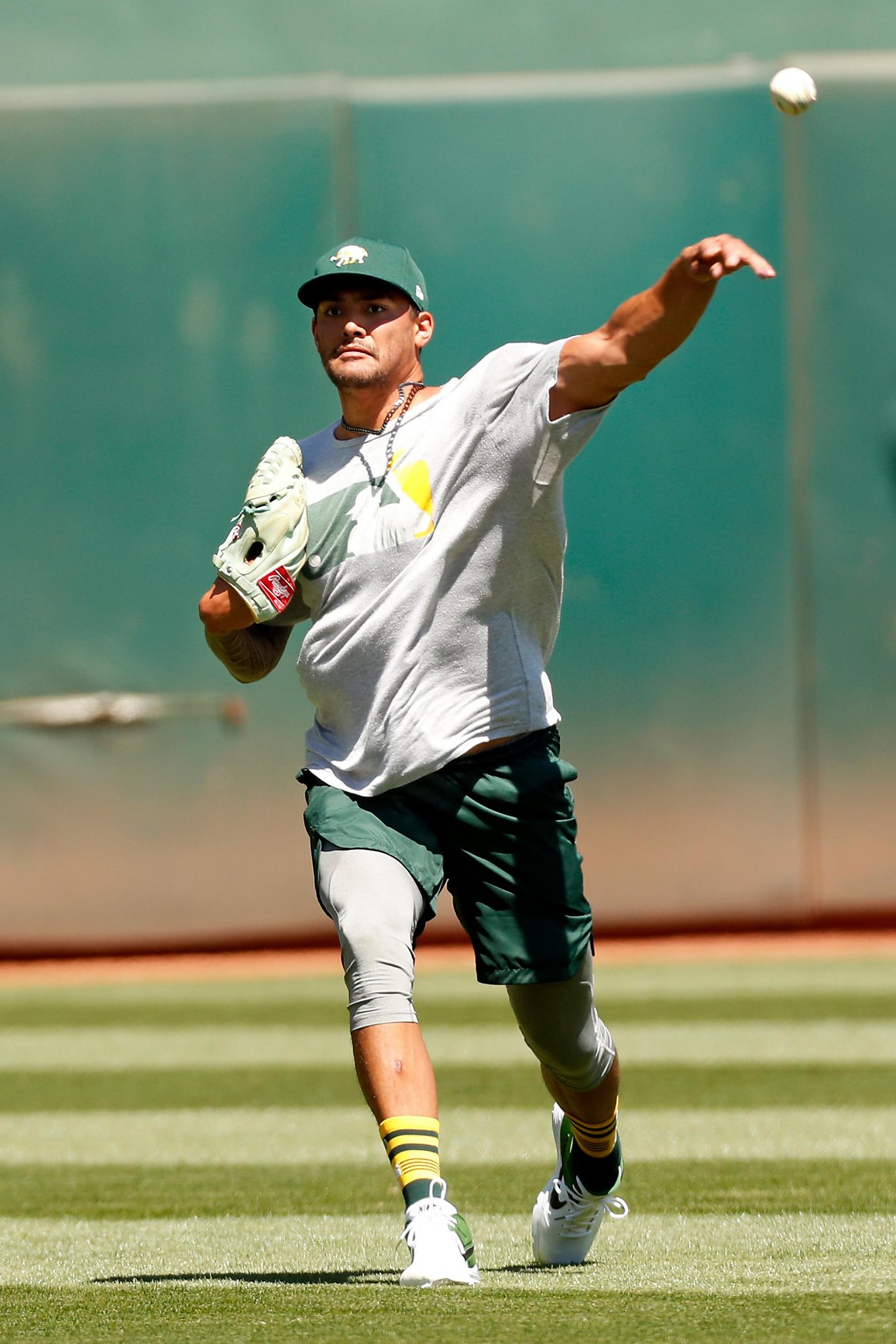 Sean Manaea throwing gas at spring training will leave Giants fans fired up