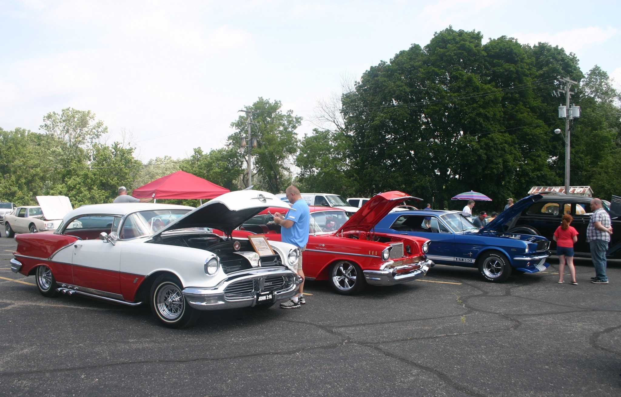 Reed City Car Show benefits Veterans Memorial Park