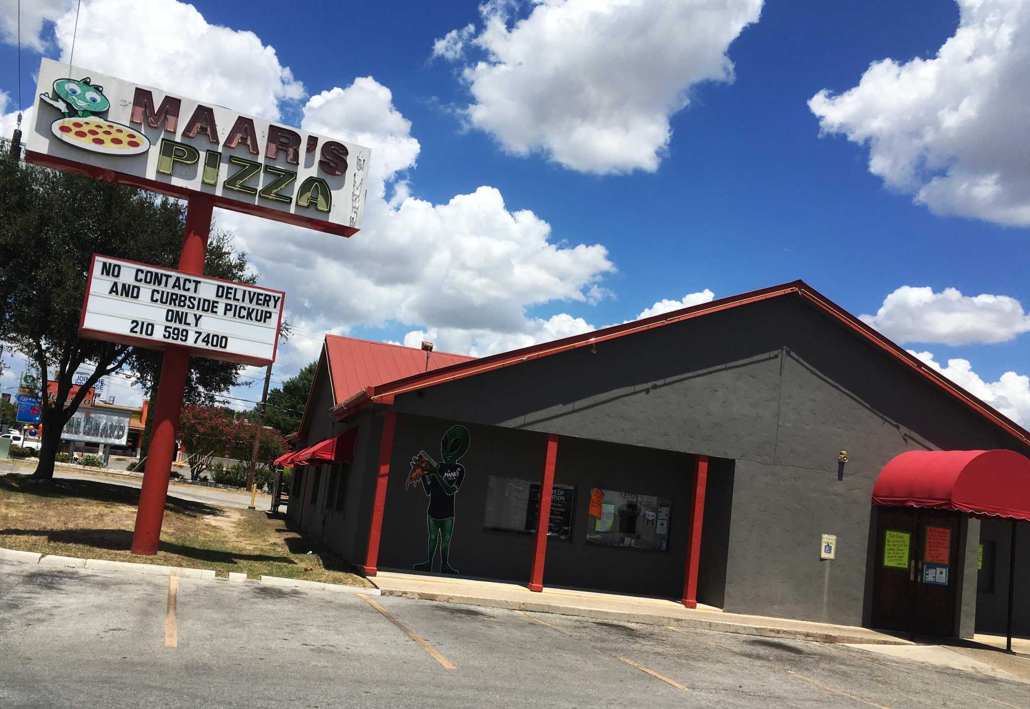 Popular San Antonio pizza spot suspended dine-in again due to 'sky