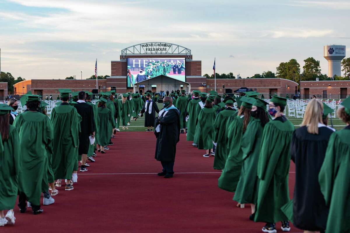 KPark graduation highlights high expectations for talented seniors