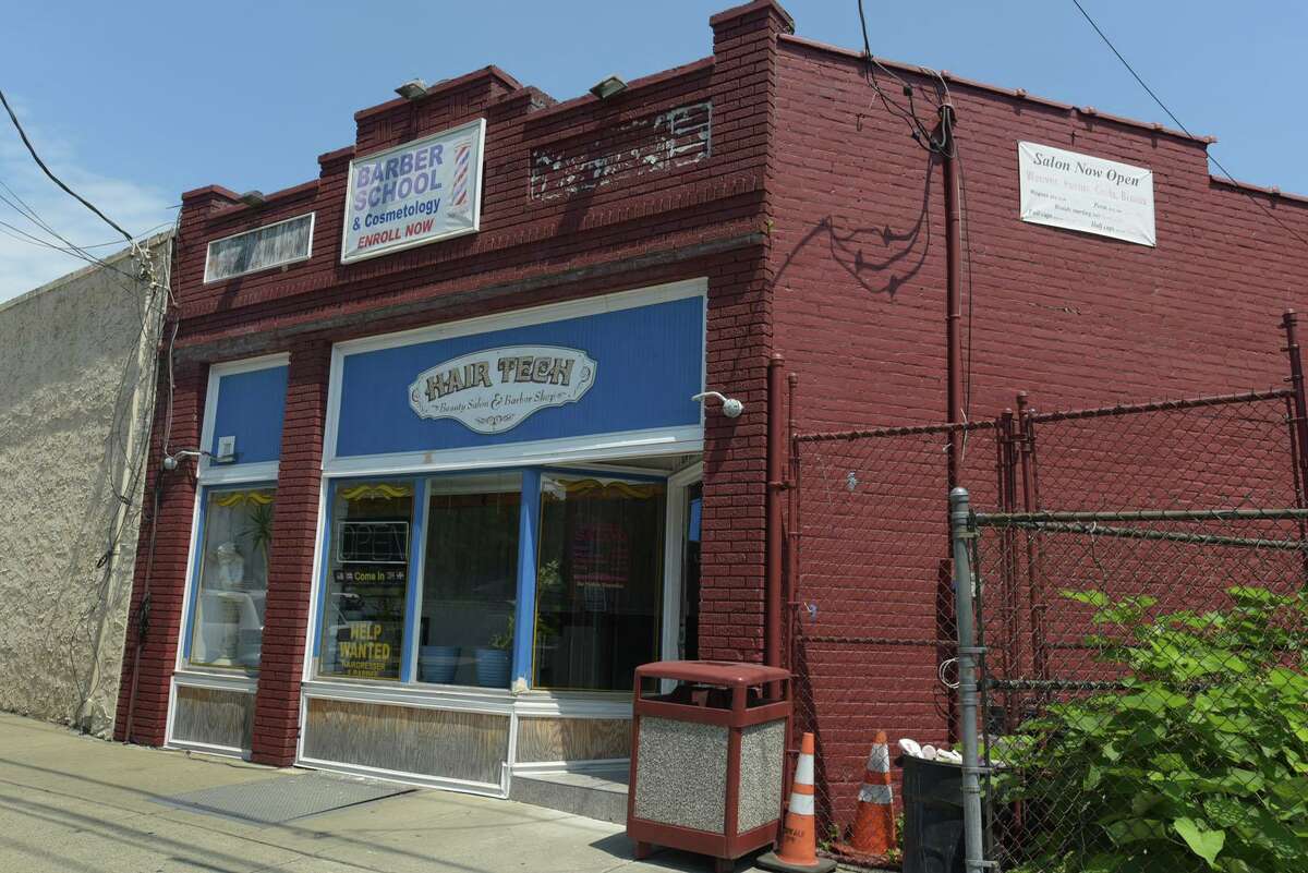 4 Norwalk businesses get $24K to improve storefronts