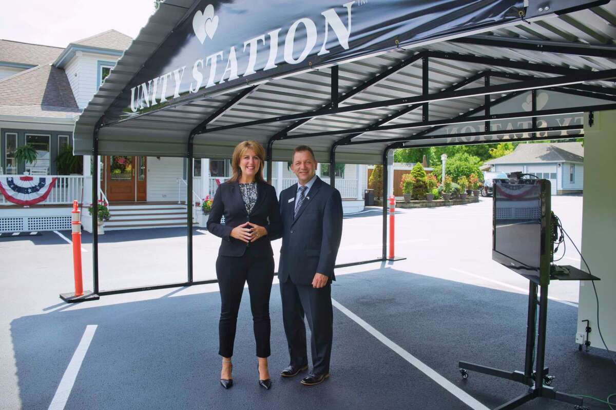 Ballston Lake funeral home offers drivethrough wakes