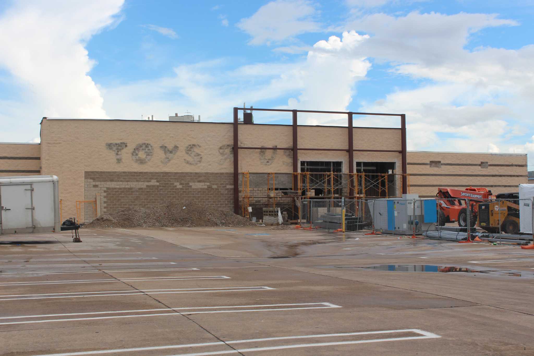 Sprouts hiring 110 employees for new Houston location