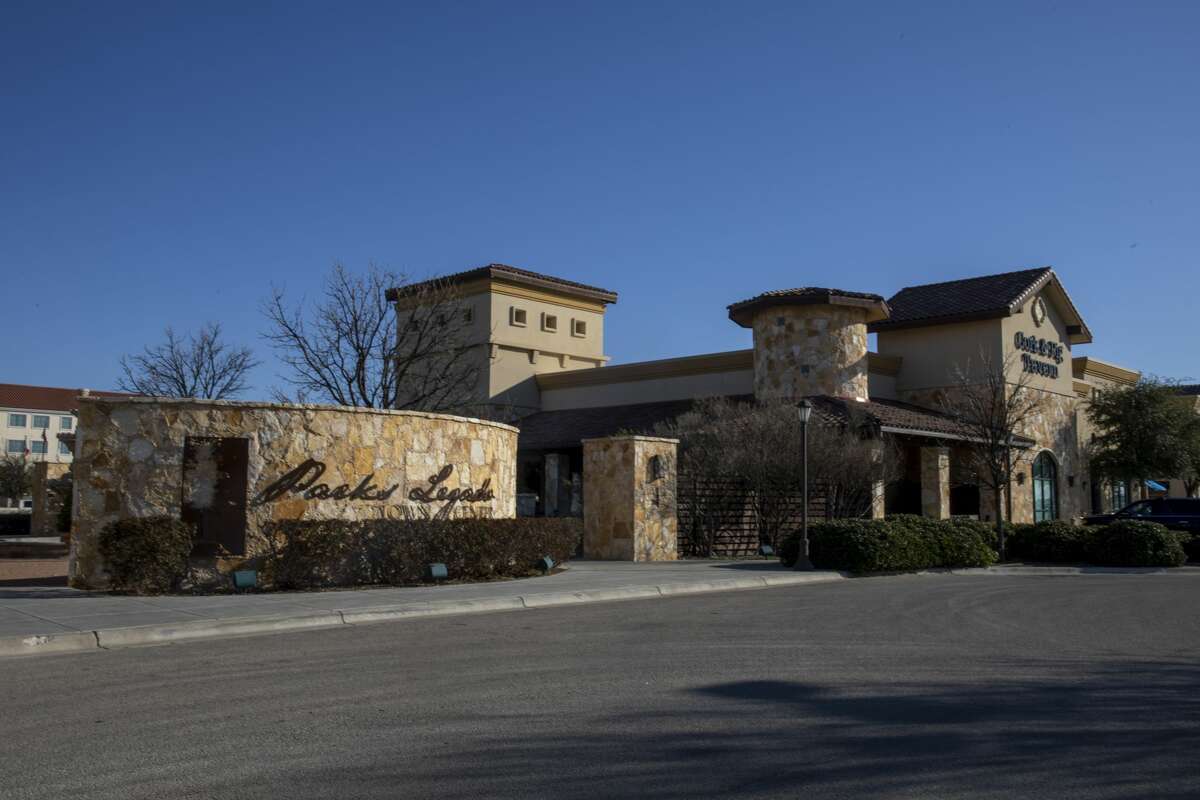 Small Bites Midland eateries provide unique outdoor seating