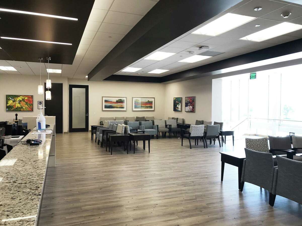 Houston Methodist has opened two spacious, beautiful facilities in the Towne Lake area near the Boardwalk. They include a breast center, physical and occupational therapy center, primary and specialty care offices.