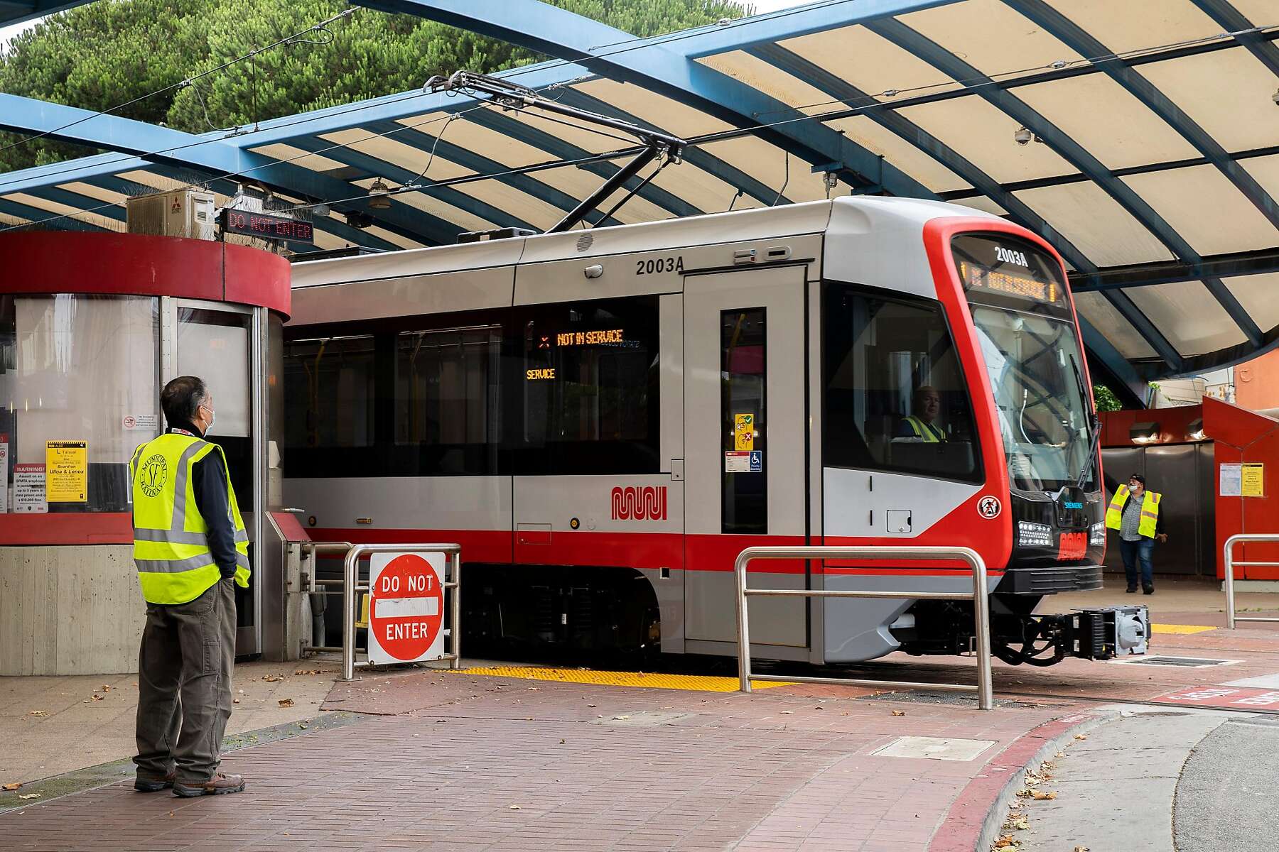 SF's Muni Metro to roll out big changes in August, but reopening carries  risks