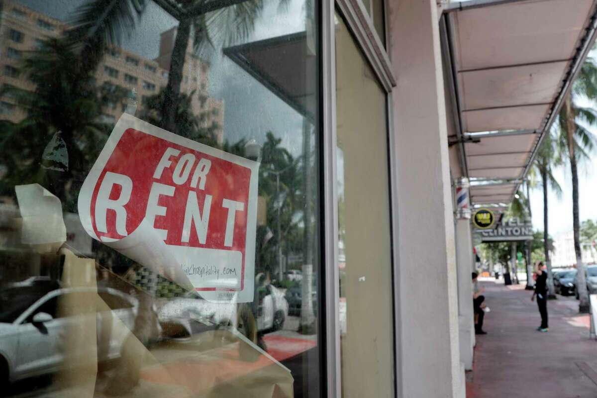 Study: Seattle rent prices dropped 1.1% since the pandemic started Rent prices have dropped in Seattle 1.1% since the start of the coronavirus pandemic in March, according to a new study. The study, from Apartment List, found the median rent in July for a one-bedroom apartment in Seattle was $1,342 and median rent for a two-bedroom apartment was $1,671. Compared to June, rents in Seattle were down 0.4%. Median rents in the city were also down 0.9% year over year. July represented the third straight month Seattle has had drops in rent prices. But even though rent prices have dropped in Seattle, surrounding cities are seeing increases. "While rent prices have decreased in Seattle over the past year, the rest of the metro is seeing the opposite trend," the study said. "Rents have risen in 6 of the largest 10 cities in the Seattle metro for which we have data. To read the full story from reporter Becca Savransky, click here. 