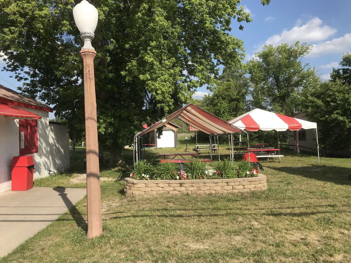 Bear Lake family new owners of Beulah's Dairy King