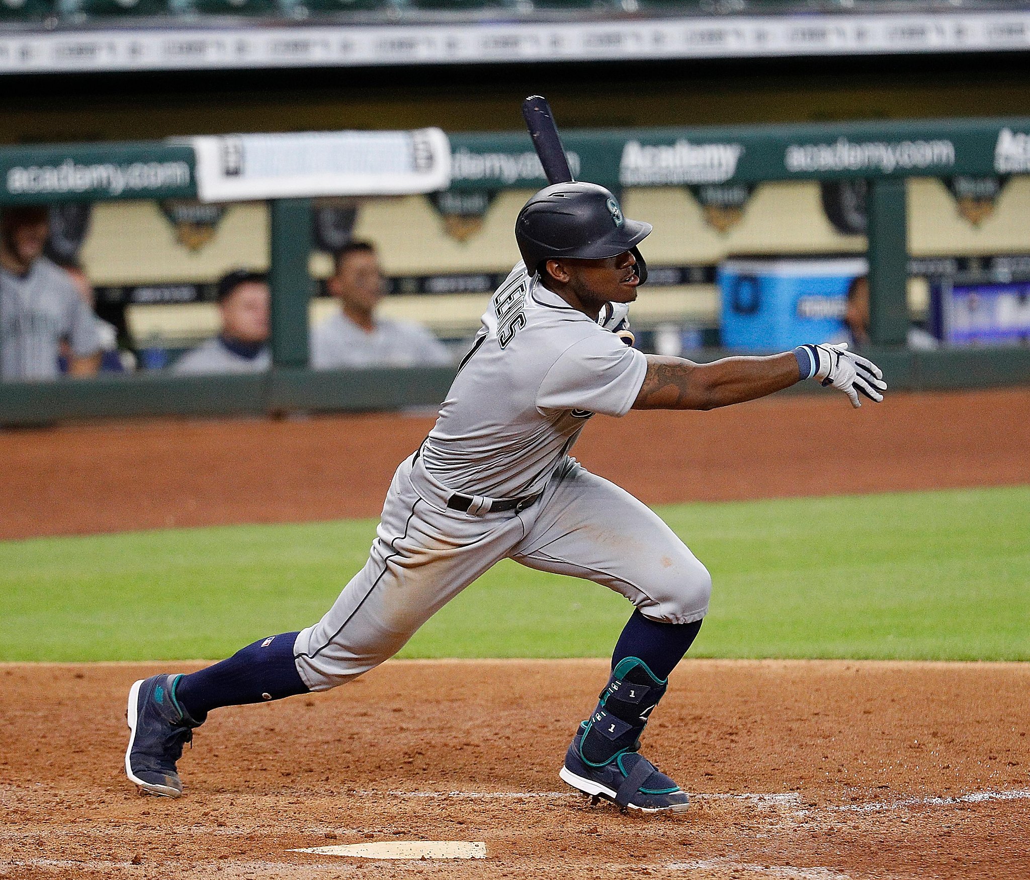 WATCH: Mariners release their own documentary on American League rookie of  the year Kyle Lewis