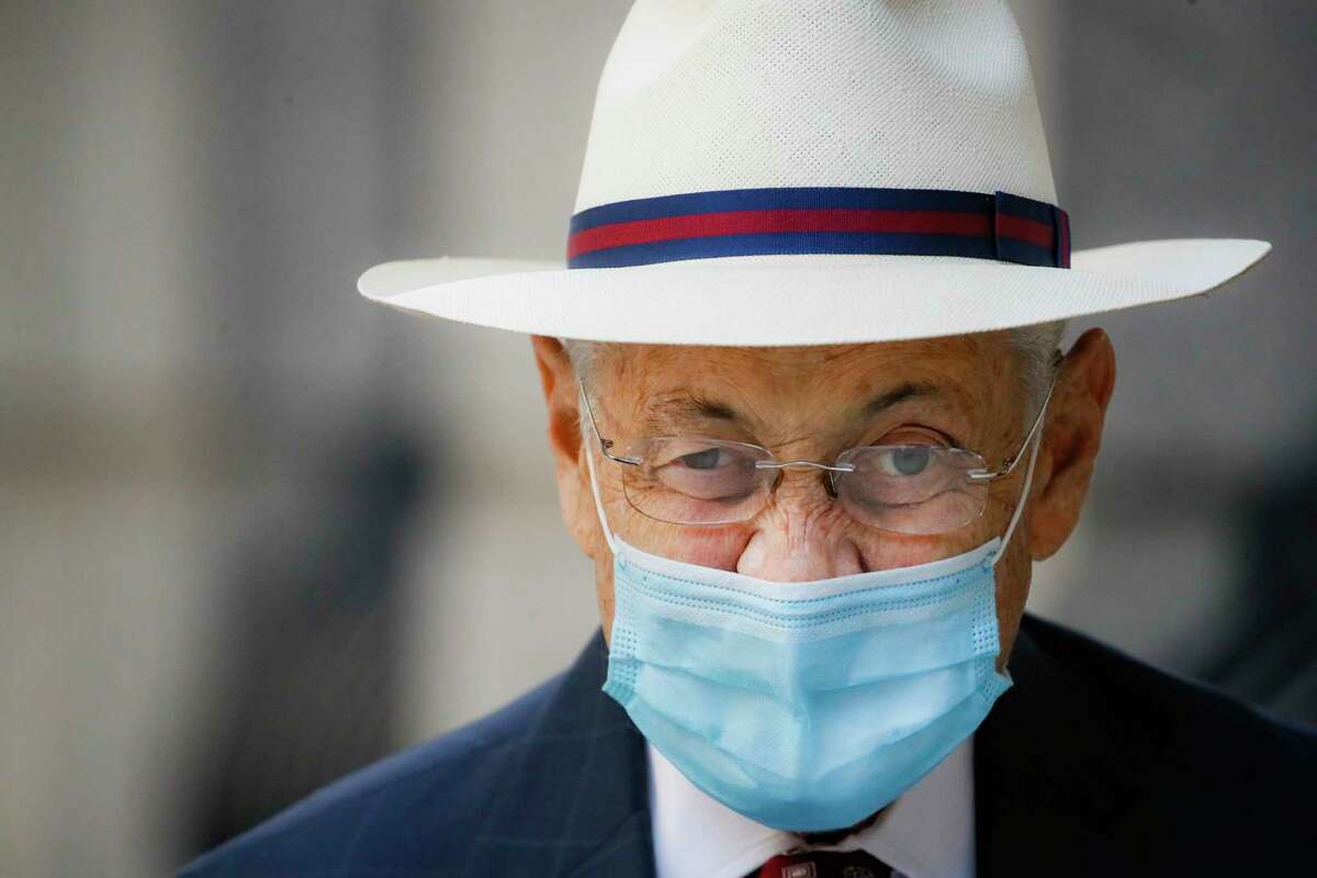 Former New York Assembly Speaker Sheldon Silver leaves U.S. District Court after he was sentenced to 6 1/2 years in prison in the corruption case that drove him from power, Monday, July 20, 2020, in the Manhattan borough of New York. U.S. District Judge Valerie E. Caproni insisted that Silver come to court in person to hear his punishment, rather than appear remotely because of concerns about exposure to the coronavirus. (AP Photo/John Minchillo)