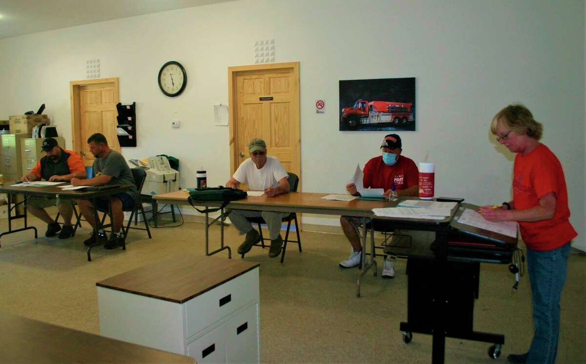 The Pleasant Plains planning commission gave a conditional approval for a special land use permit for the purpose of constructing a recreational marijuana grow facility at 7320 Kentwood Avenue at its meeting July 18. (Star photo/Cathie Crew)