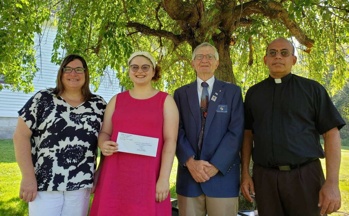 The Rev. Thomas F. Bennett Council No. 14318 in Washington recently awarded the Rev. council's scholarship to a parish member of Our Lady of Perpetual Help Erin Bailey, who will major in nursing and minor in Spanish at Quinnipiac University this fall. Past/Grand-Knight, David DeWitt presented the $1,000 scholarship July 19 at the 8:30 a.m. Mass at St. Patrick Church in Roxbury. DeWitt said Erin exemplifies the organization's, which was founded on the need to care for the widows and orphans. Erin is the daughter of Patricia Bailey, left, and the late Richard Bailey of Roxbury. Erin, a graduate of Shepaug Valley School, is shown above with her mother, DeWitt, second from left, and Fr. Joe Moonnanappallil.