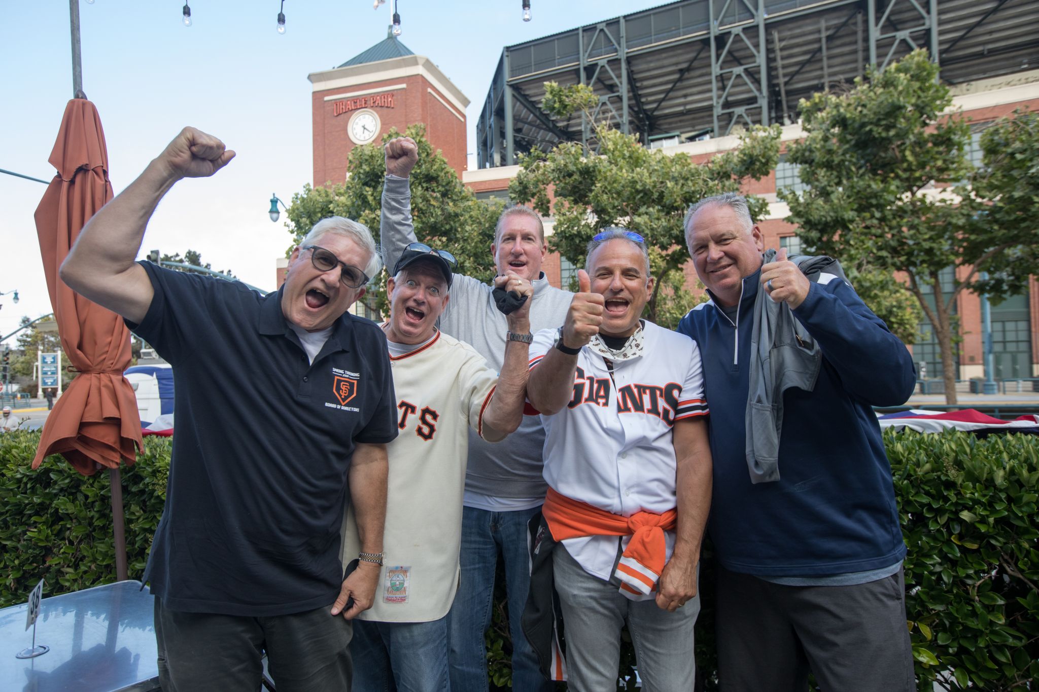 The Giants and Oracle Park feel different, but home opener gives hope for  normalcy