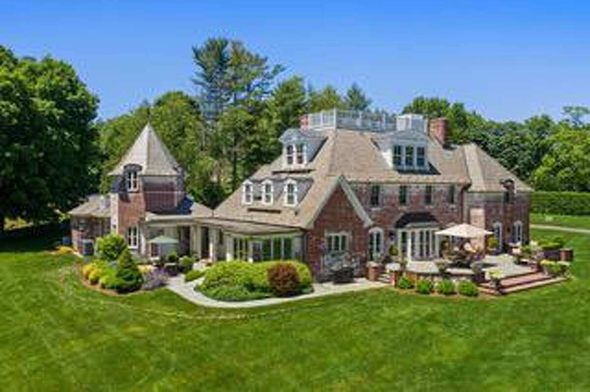 On the Market: Fairfield Chateau ‘is what fairy tales are made of’