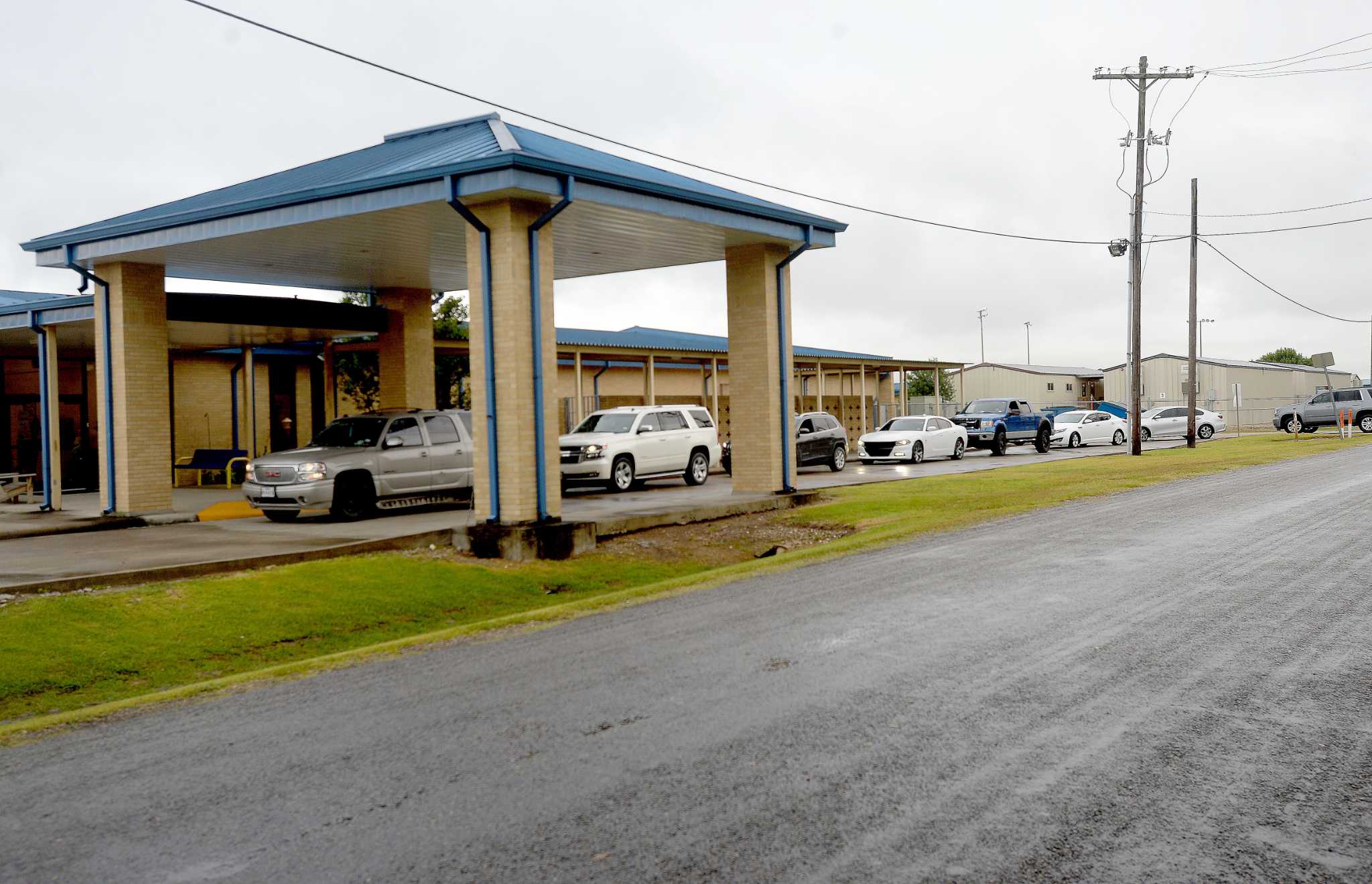 High School closes due to COVID19