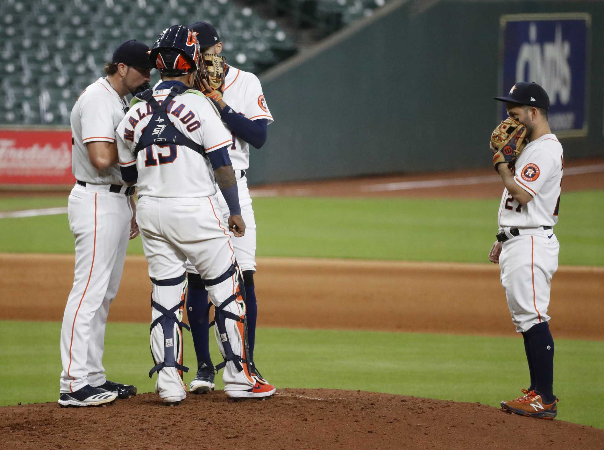 Edwin Ríos' two-run home run in 13th inning lifts Dodgers over Astros - Los  Angeles Times