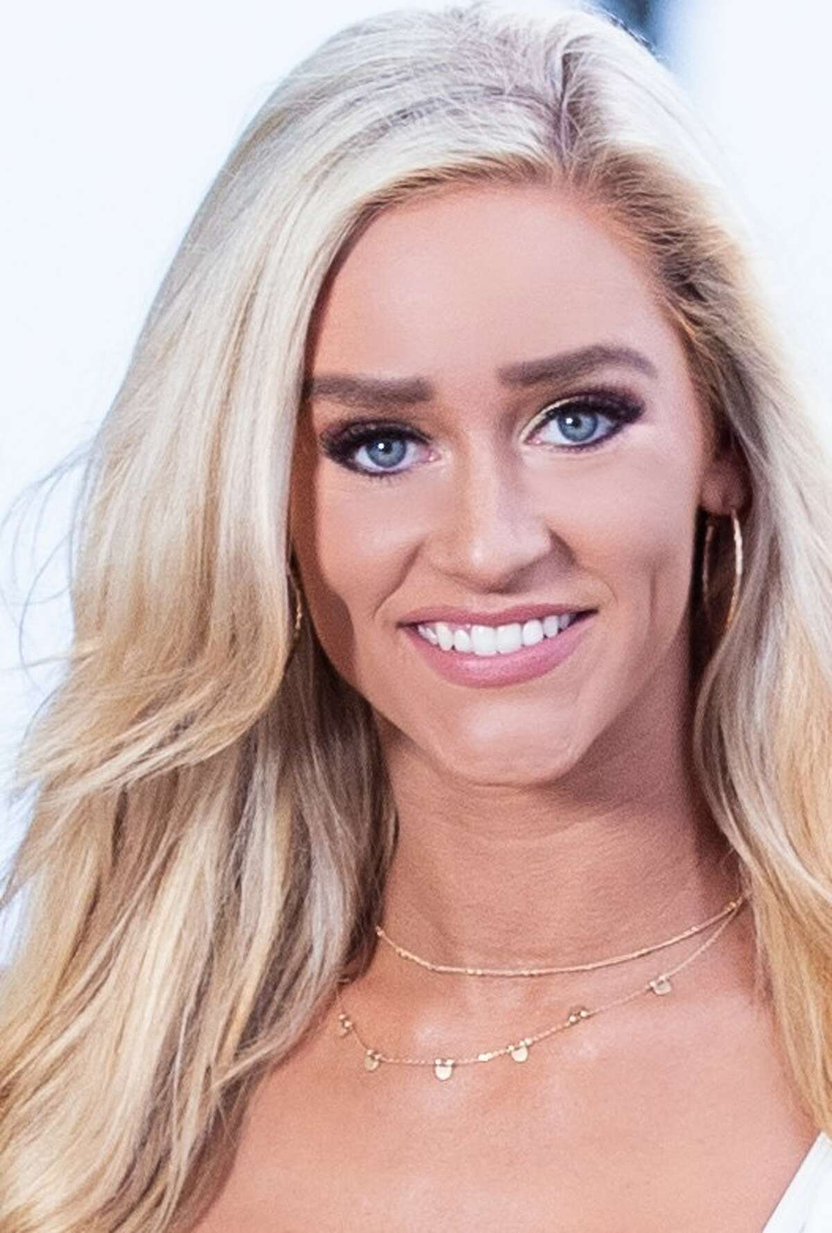 Houston Texans cheerleaders go virtual to unveil the newest members