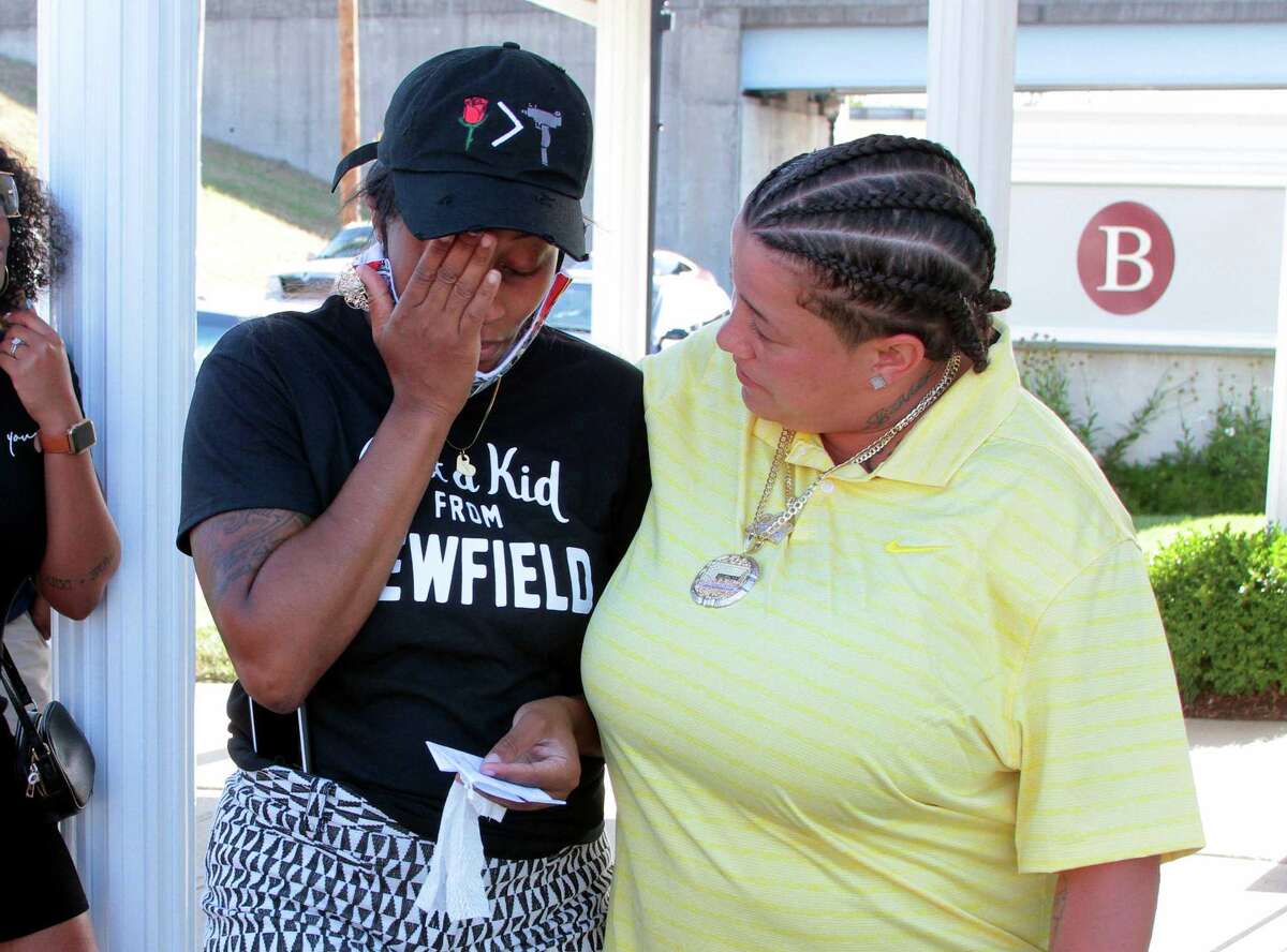 Bridgeport volunteers vow to fight gun violence