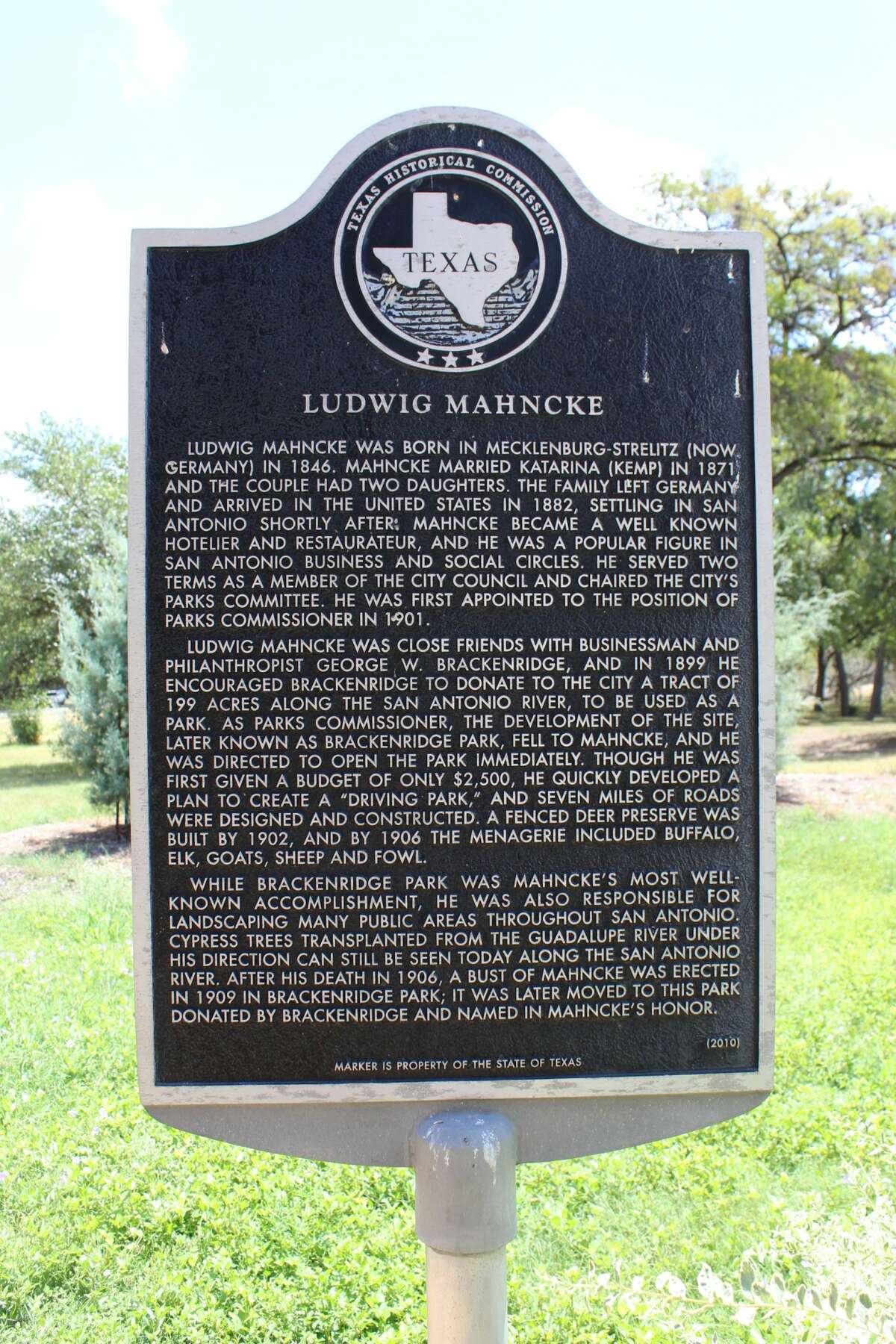 The midtown park was named in honor of Ludwig Mahncke, who served as San Antonio's park commissioner.