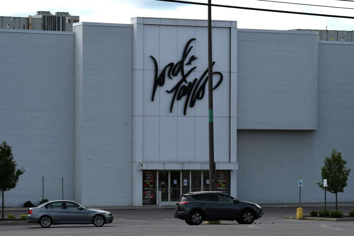 Lord & Taylor Closing All Stores, Including 4 on Long Island