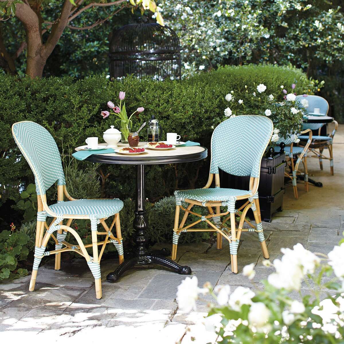 The Right Dining Chairs Make The Room