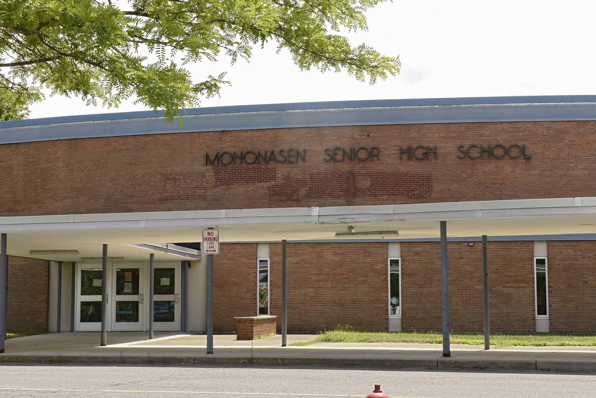 Mohonasen board meets Saturday to ask state to drop mask mandate - Vimarsana News