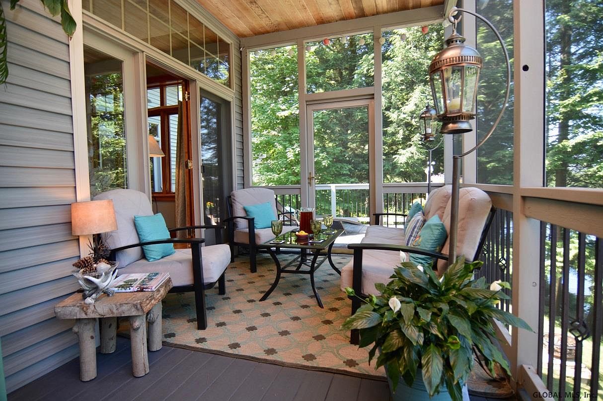 Capital Region homes for sale with luxurious screened porches