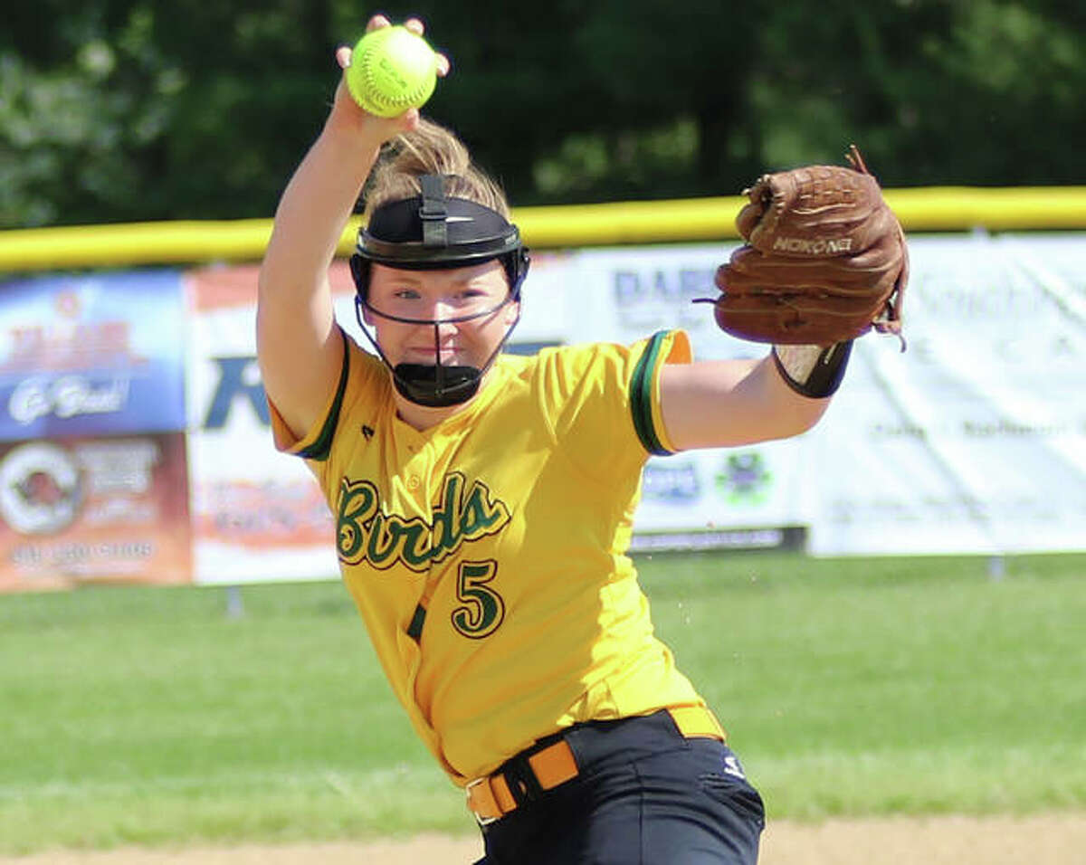 What promised to be a big softball season for Southwestern senior pitcher Bailee Nixon and her Piasa Birds teammates in 2020 was first delayed and then cancelled by concerns over COVID-19 last spring. Those same concerns three months later put prep athletes through the same anxiety while waiting on the IHSA’s decision on sports for the 2020-21 school year.