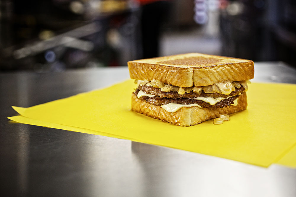 TikTok food hack for Whataburger's Patty Melt is defunct for now - Vimarsana News