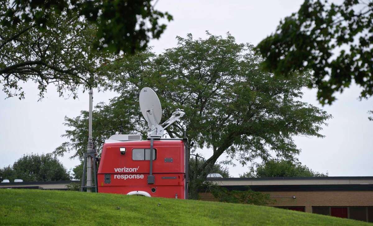 Update 59,600 face a third night without power in greater Danbury