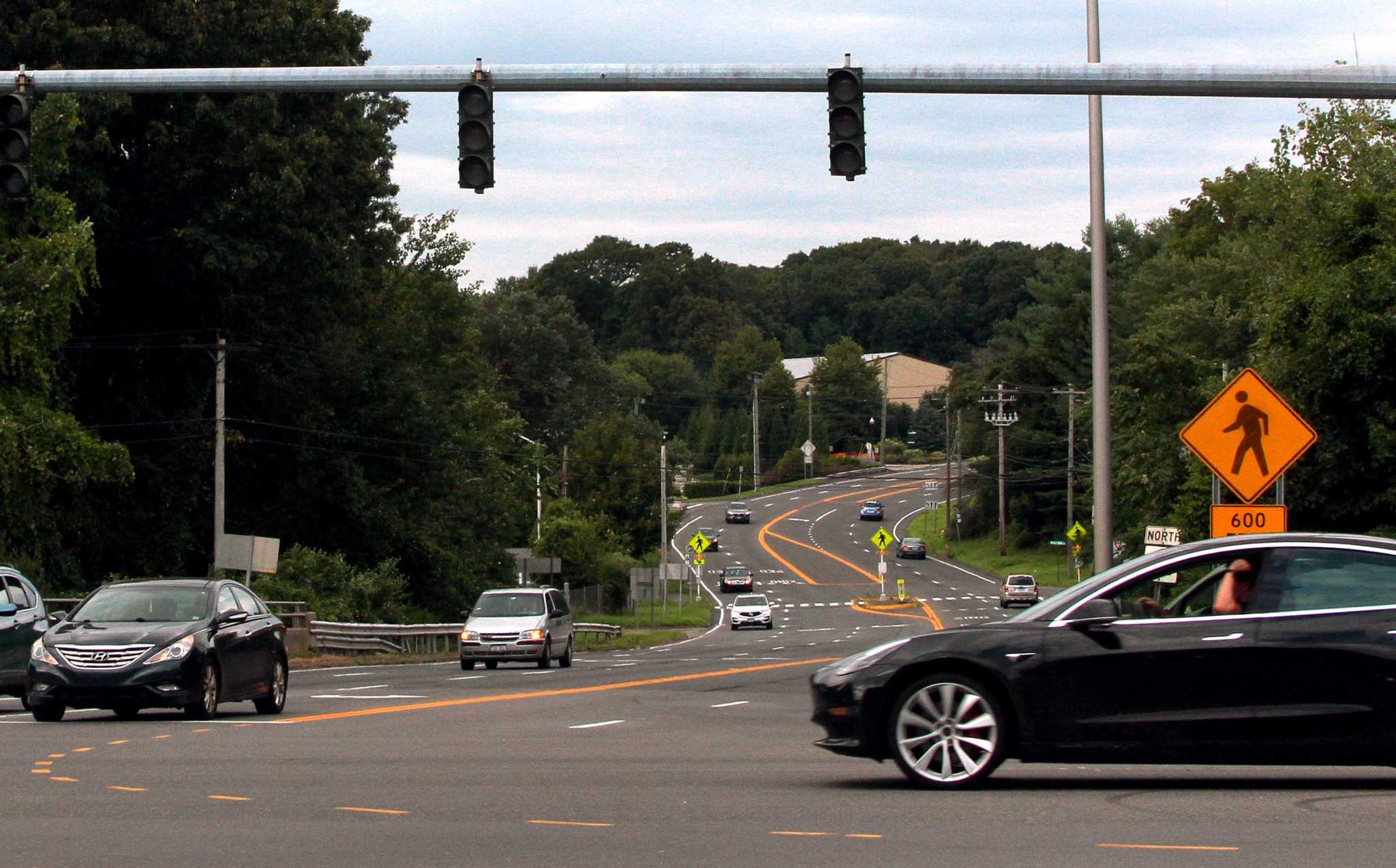 Police Power outage knocks out traffic lights at busy Trumbull