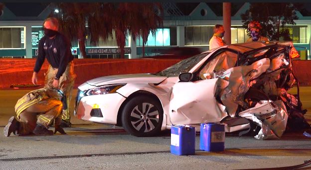 One dead, two injured in major Gulf Freeway crash