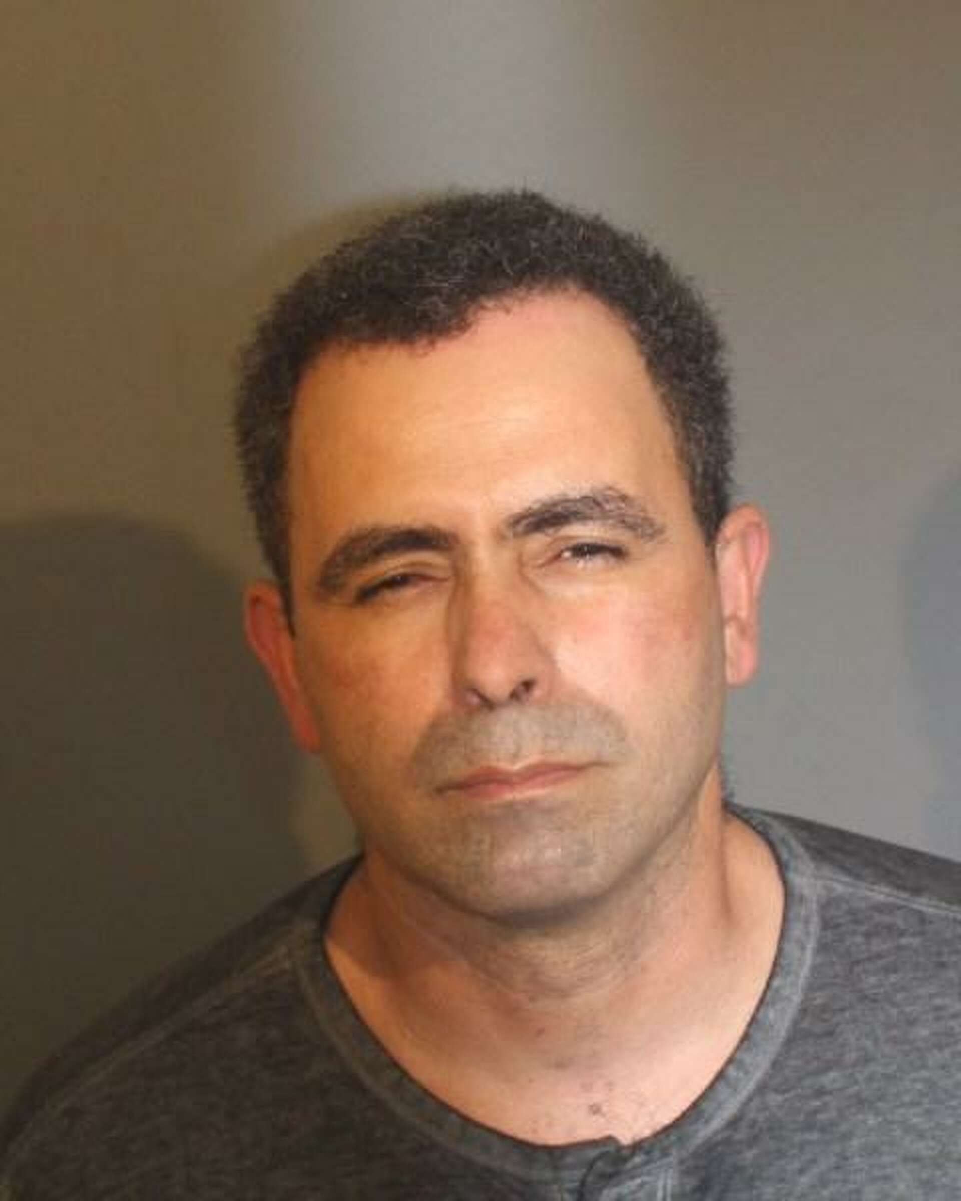 Cops: Danbury man arrested for sexually assaulting teen