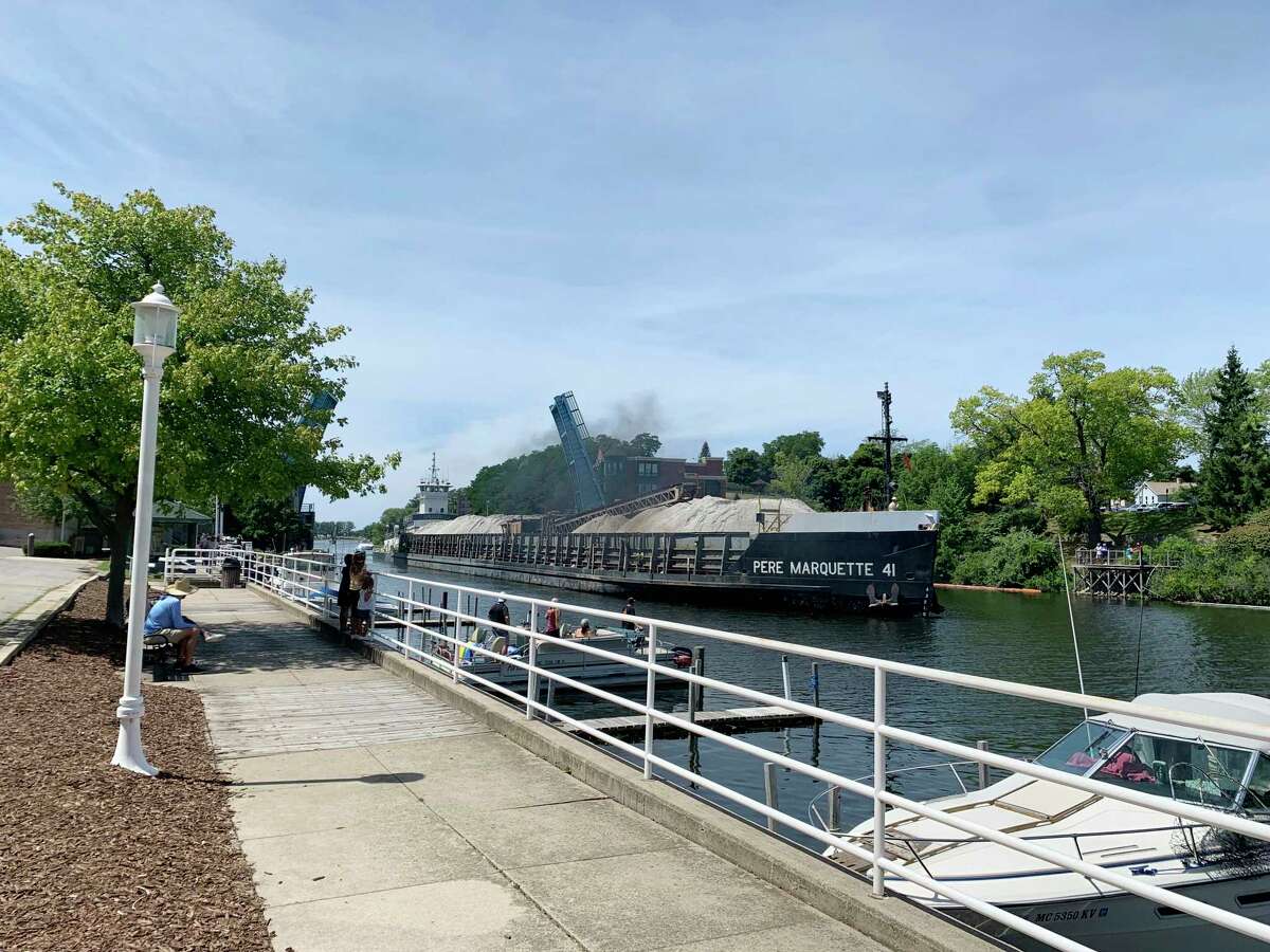 Photos Pere Marquette makes its way through Manistee River Channel