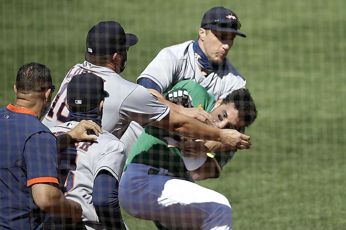 Benches clear between Oakland A's and Houston Astros after Ramon