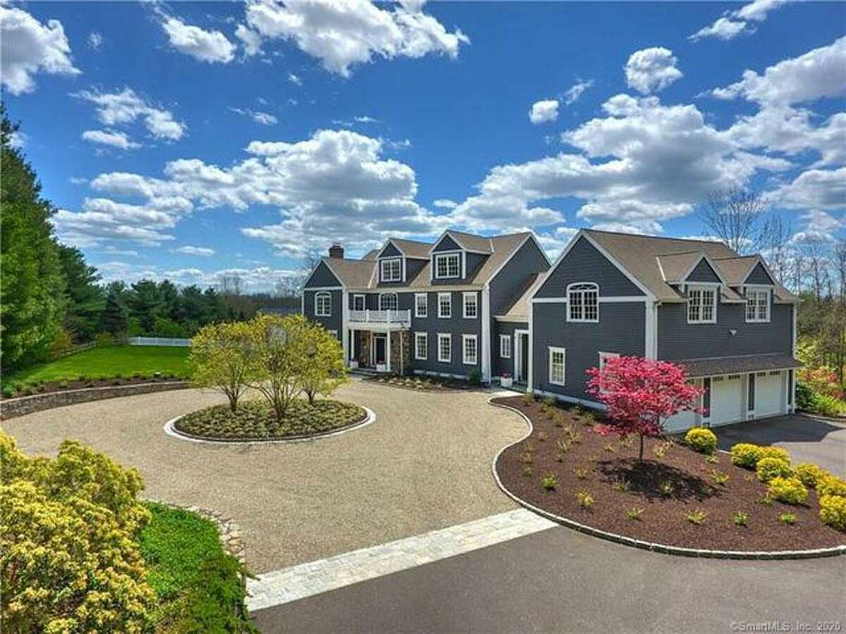 405 Belden Hill Road: Leonard and Lori Blum to Matthew Vincent Raimondi and Kristen Nehls, $1,770,000.