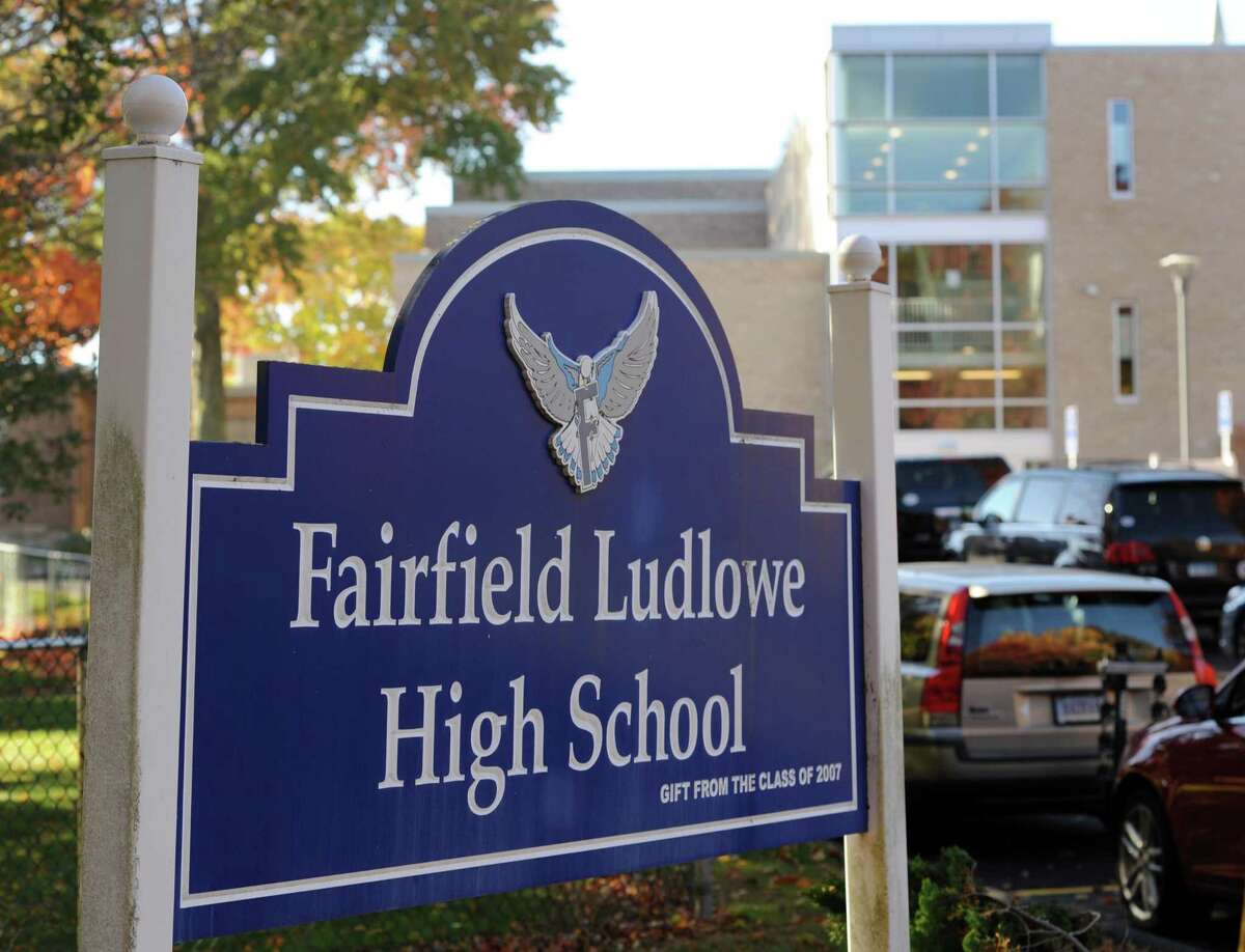 The Fairfield Ludlowe High School sign at 785 Unquowa Road in Fairfield, Conn.