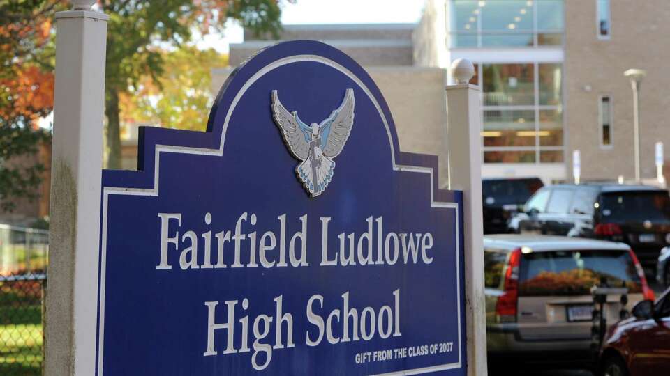 The Fairfield Ludlowe High School sign at 785 Unquowa Road in Fairfield, Conn.