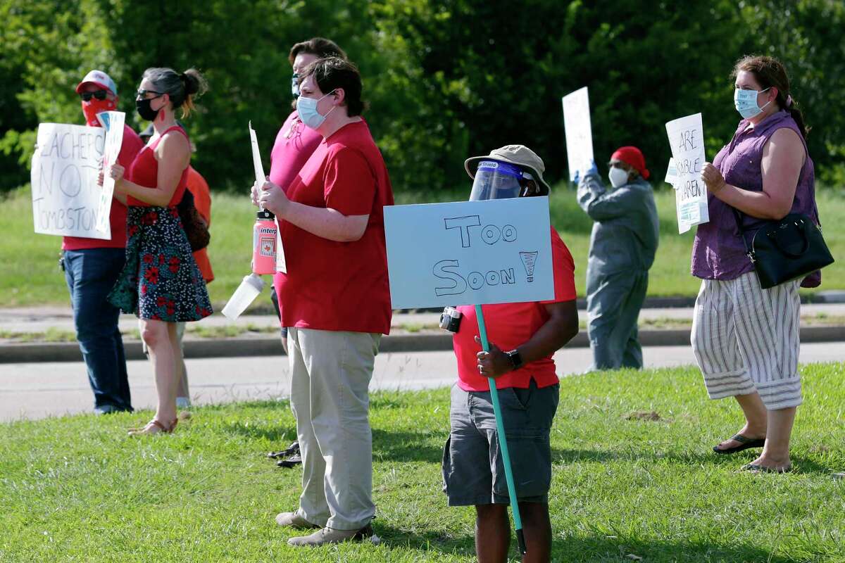 'I beg you, think about us': Cy-Fair teachers protest reopening plans