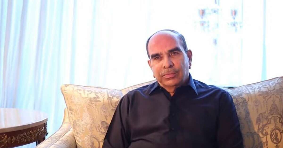 A picture of Malik Riaz Hussain from his personal web site.