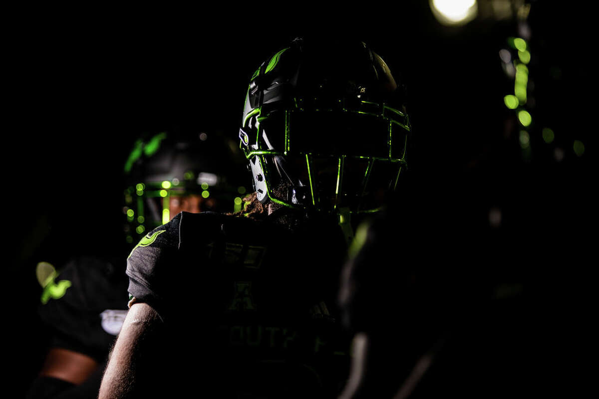 University of South Florida players in the tunnel before a college football game between the Temple University Owls and the University of South Florida Bulls on November 07, 2019, at Raymond James Stadium in Tampa, FL. (Photo by Mary Holt/Icon Sportswire via Getty Images)