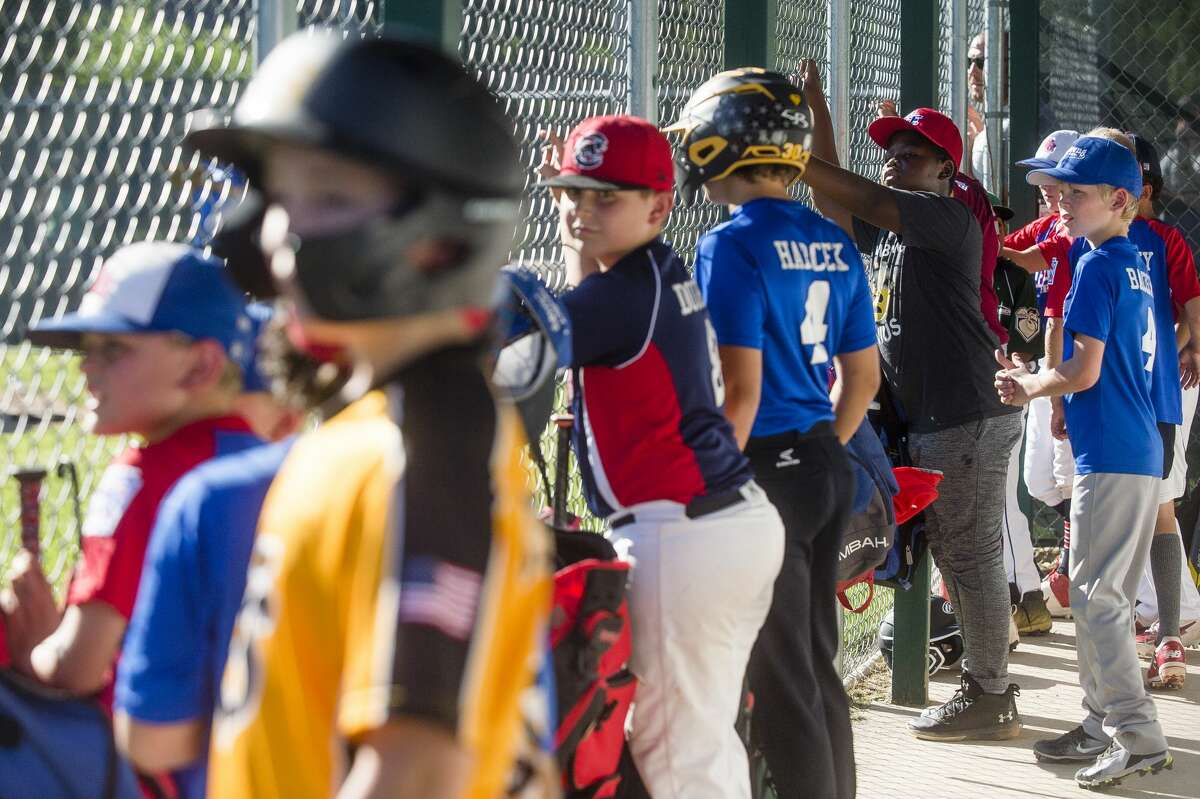 Fireworks Little League Home Run Derby a thrilling spectacle