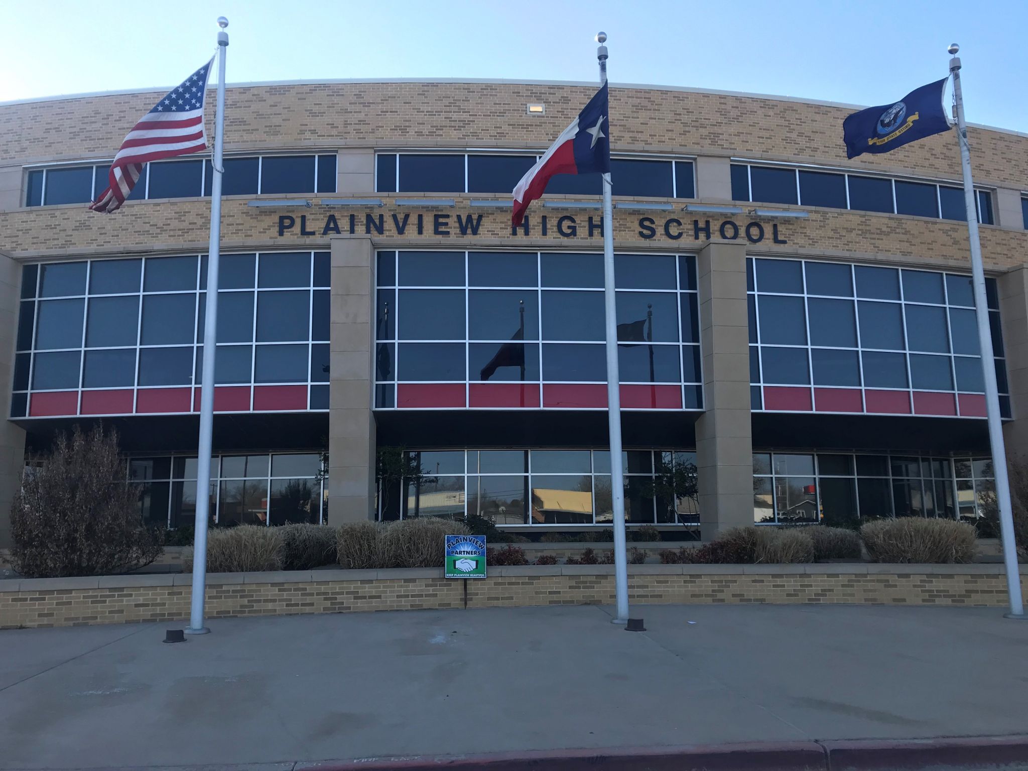 Plainview ISD adds floral design course