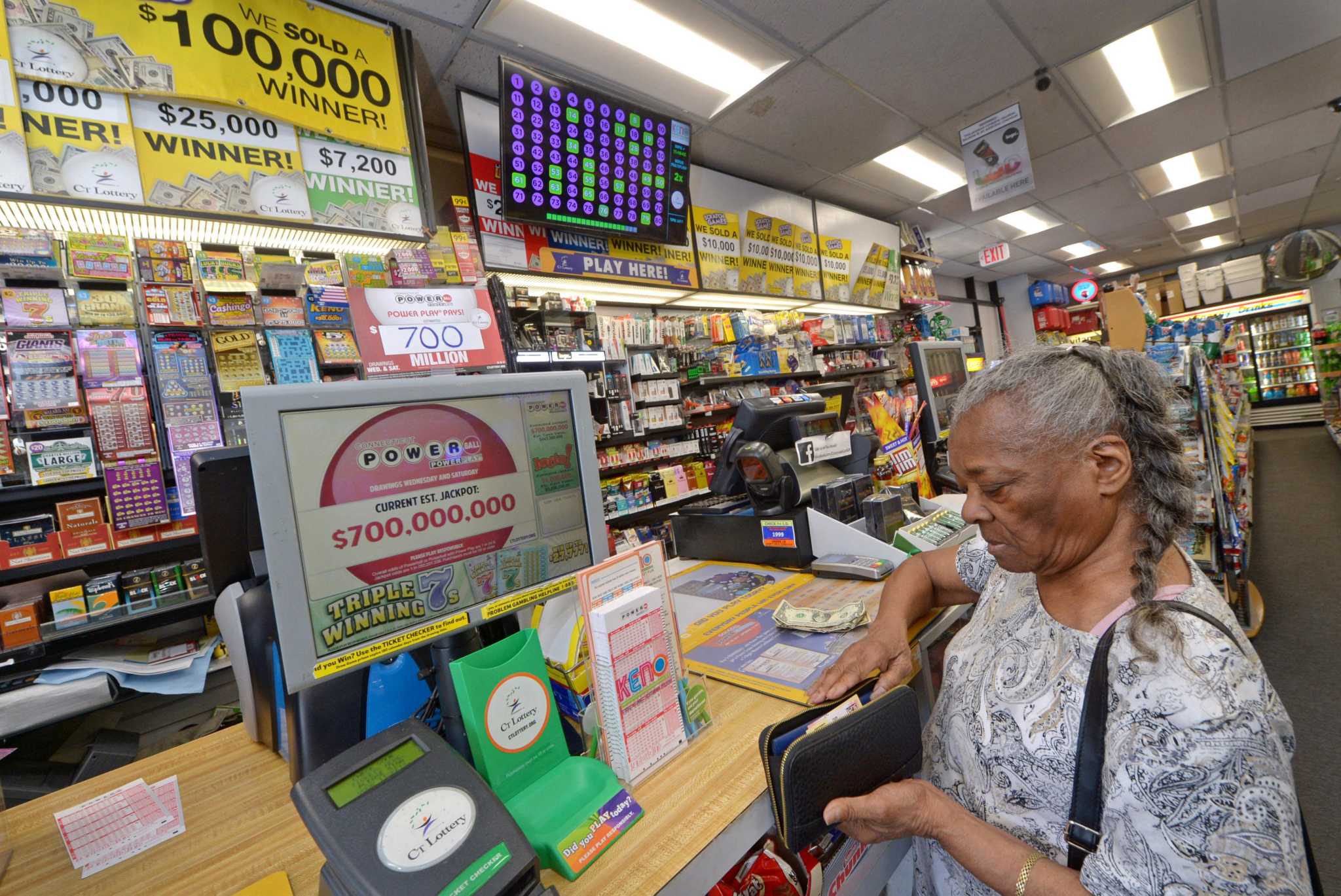 Retailers CT Lottery’s new Fast Play game slows sales, machines